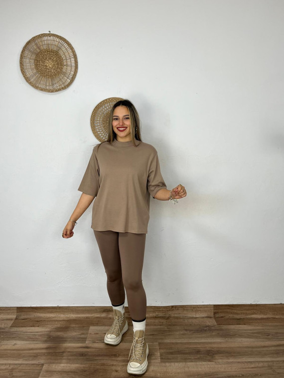 Camiseta Andrea