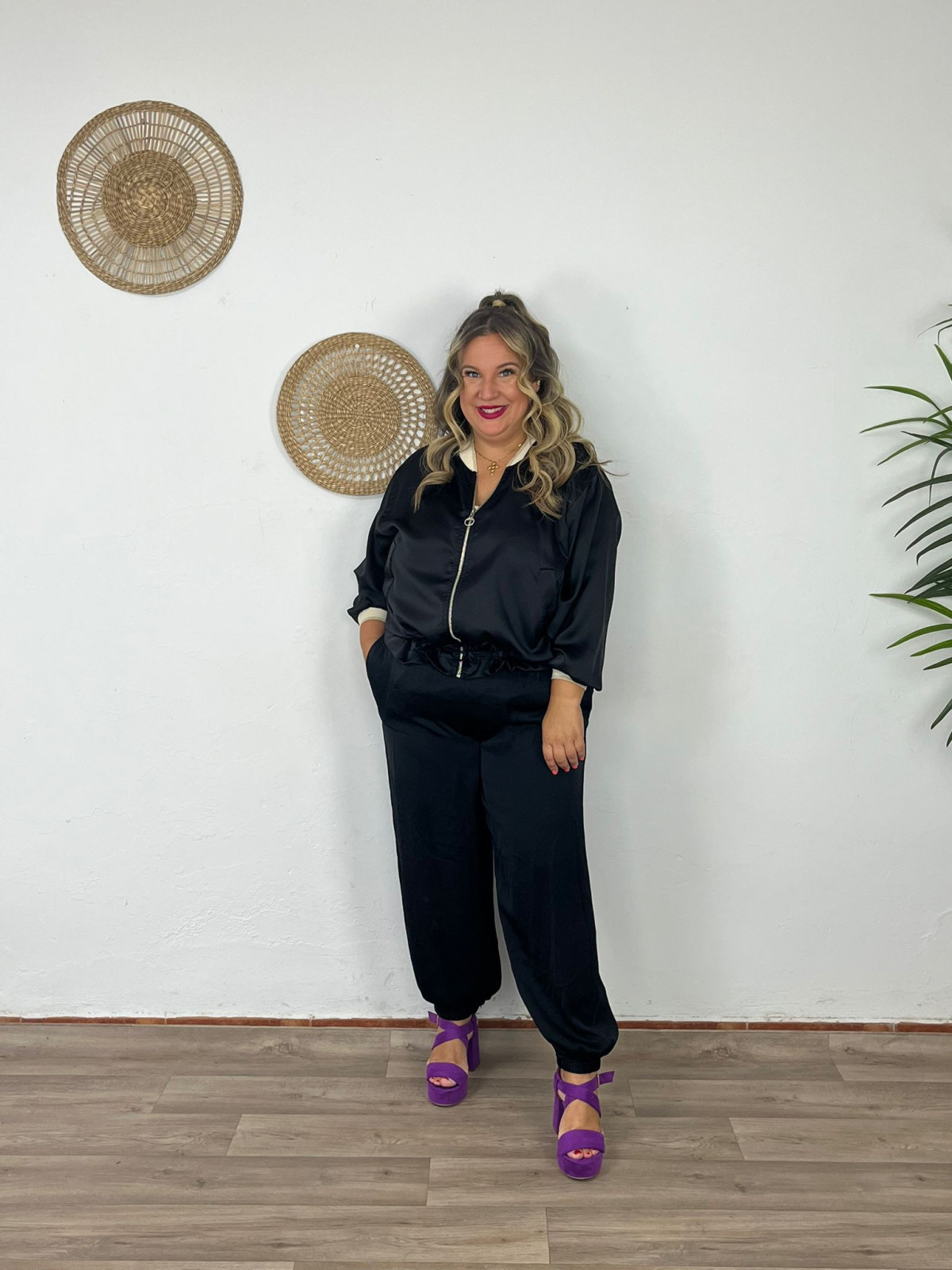 Pantalón Satinado Mediano