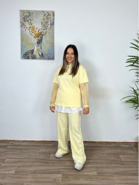 Camiseta Encaje Pequeña