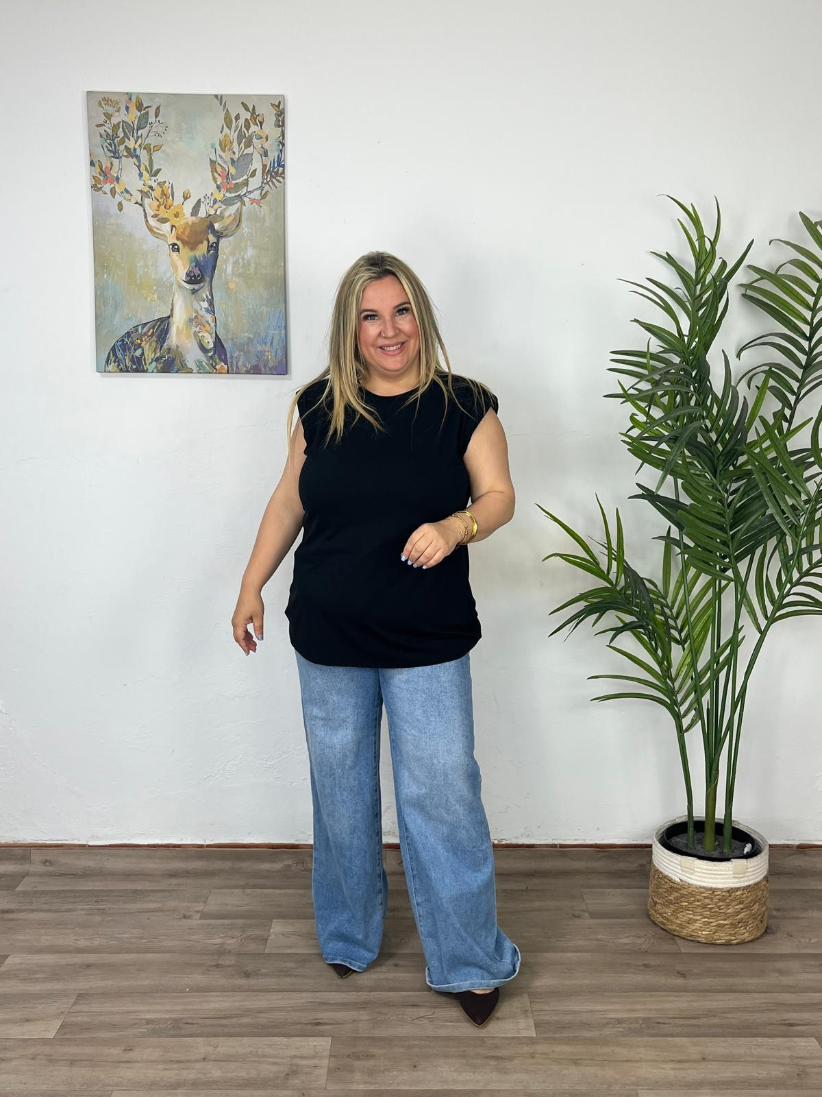 Camiseta Hombrera Mediana