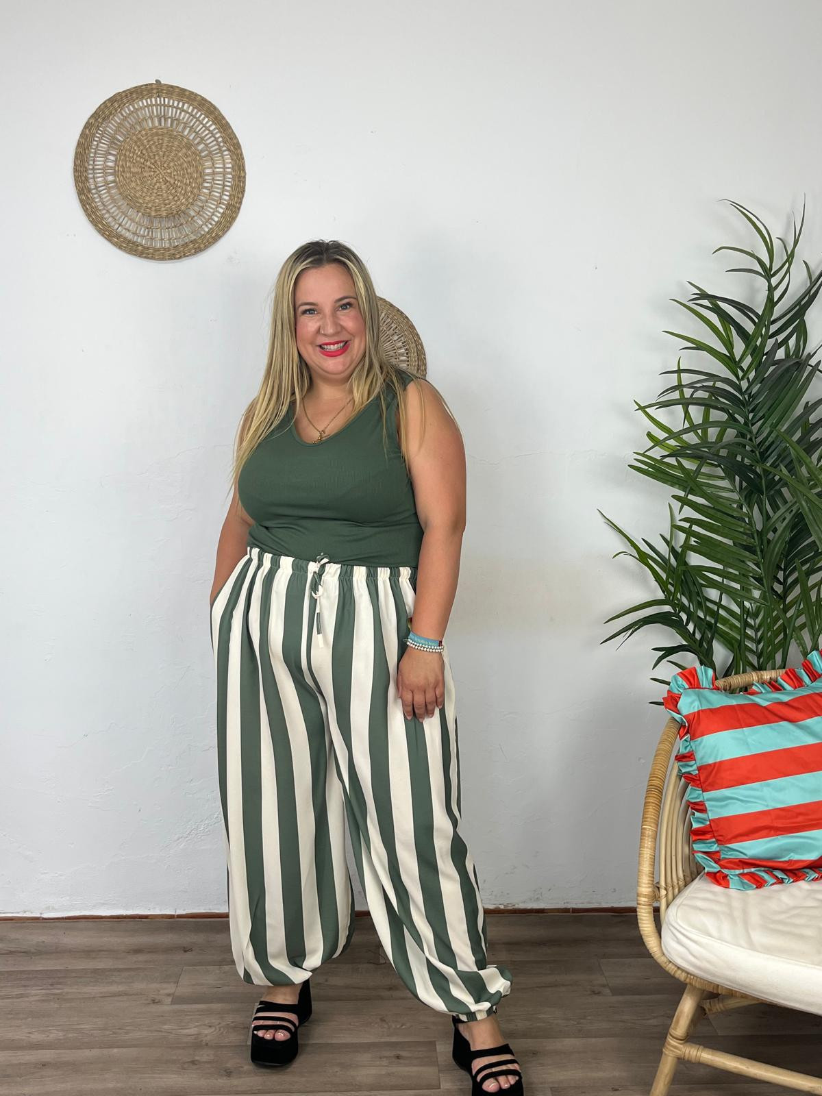 Camiseta Uve Maxi